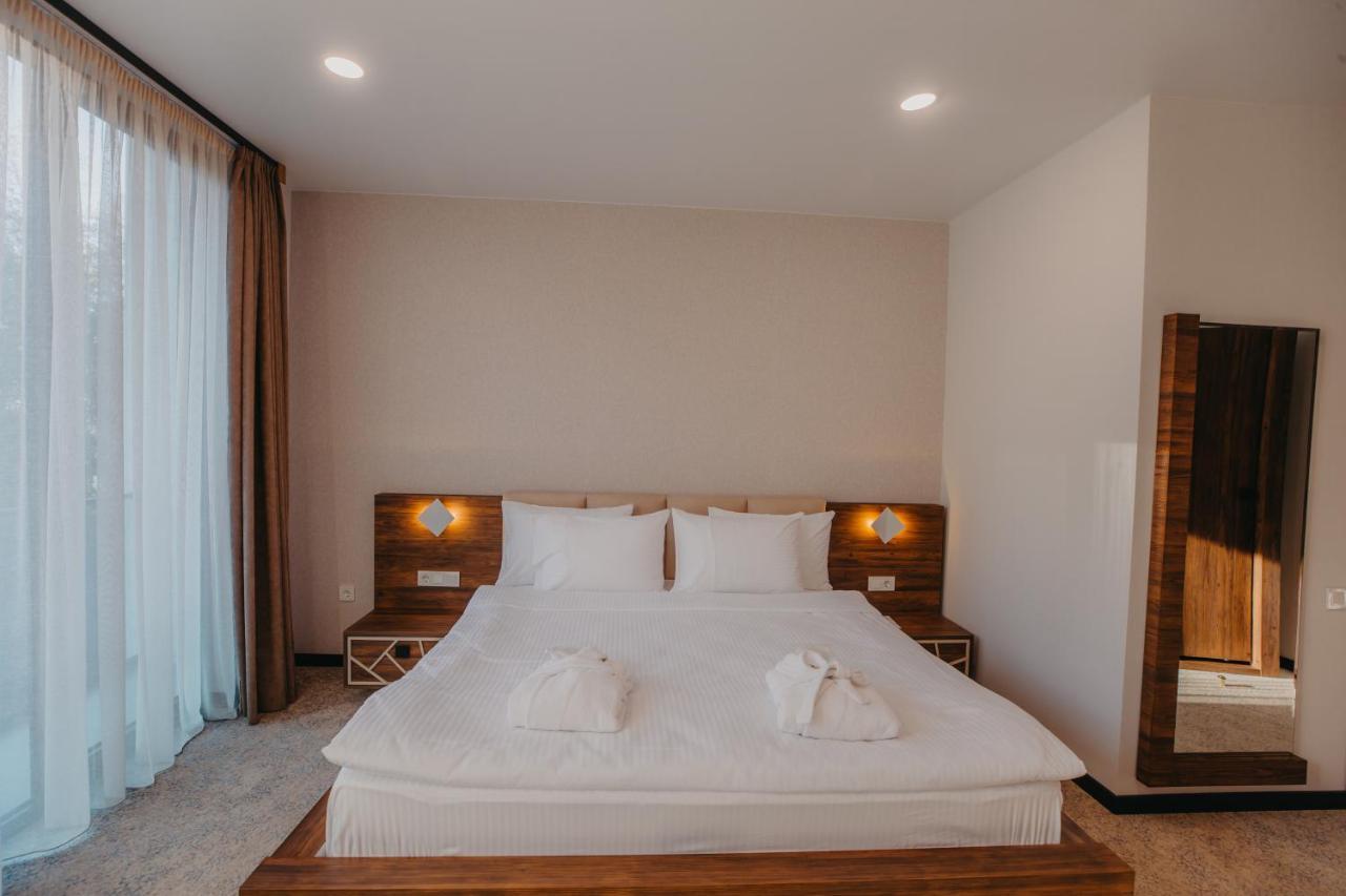 Capo Verde Hotel Batumi Zewnętrze zdjęcie