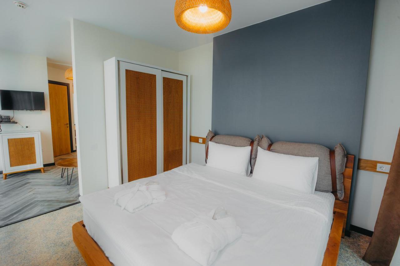 Capo Verde Hotel Batumi Zewnętrze zdjęcie