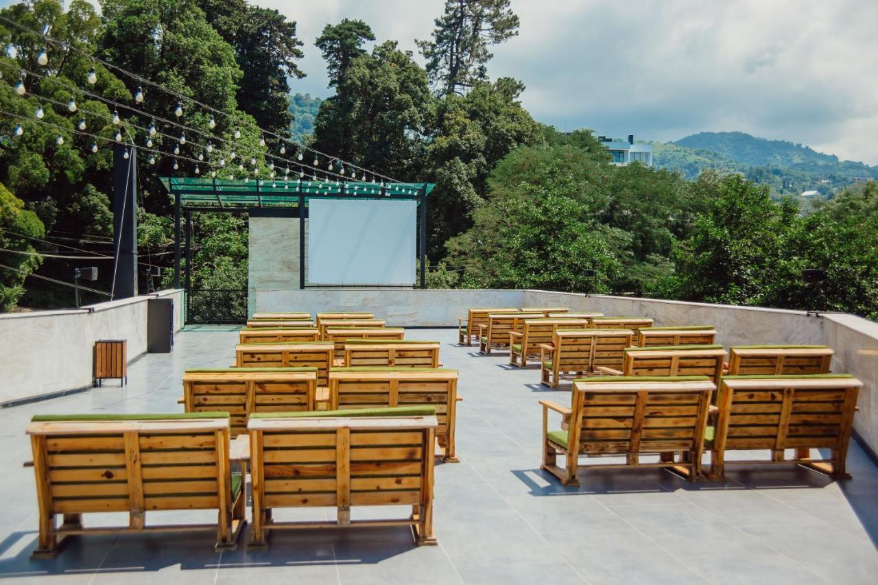 Capo Verde Hotel Batumi Zewnętrze zdjęcie