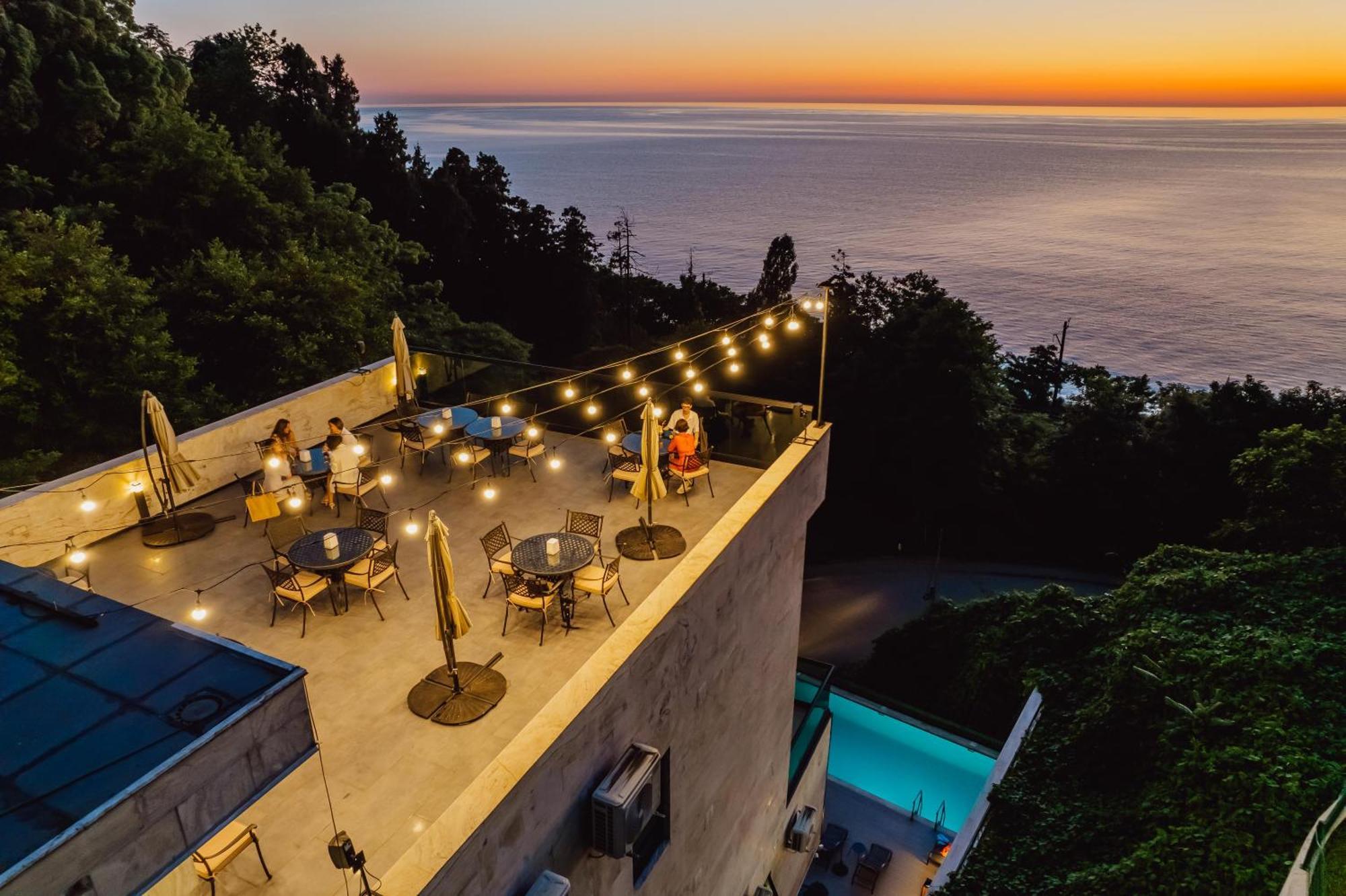 Capo Verde Hotel Batumi Zewnętrze zdjęcie