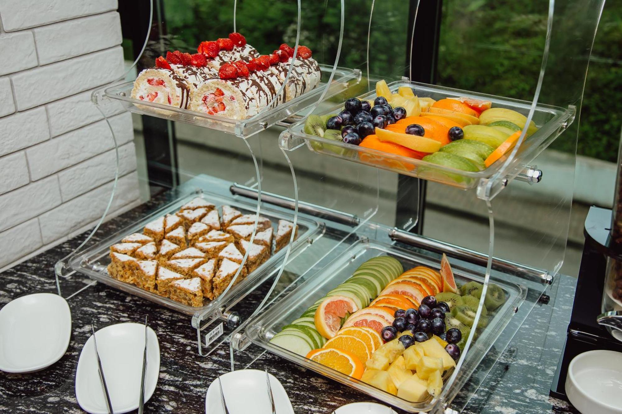Capo Verde Hotel Batumi Zewnętrze zdjęcie