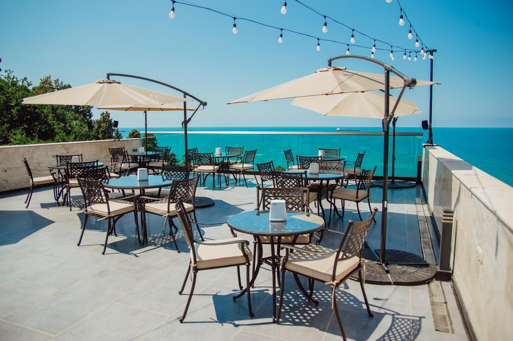 Capo Verde Hotel Batumi Zewnętrze zdjęcie