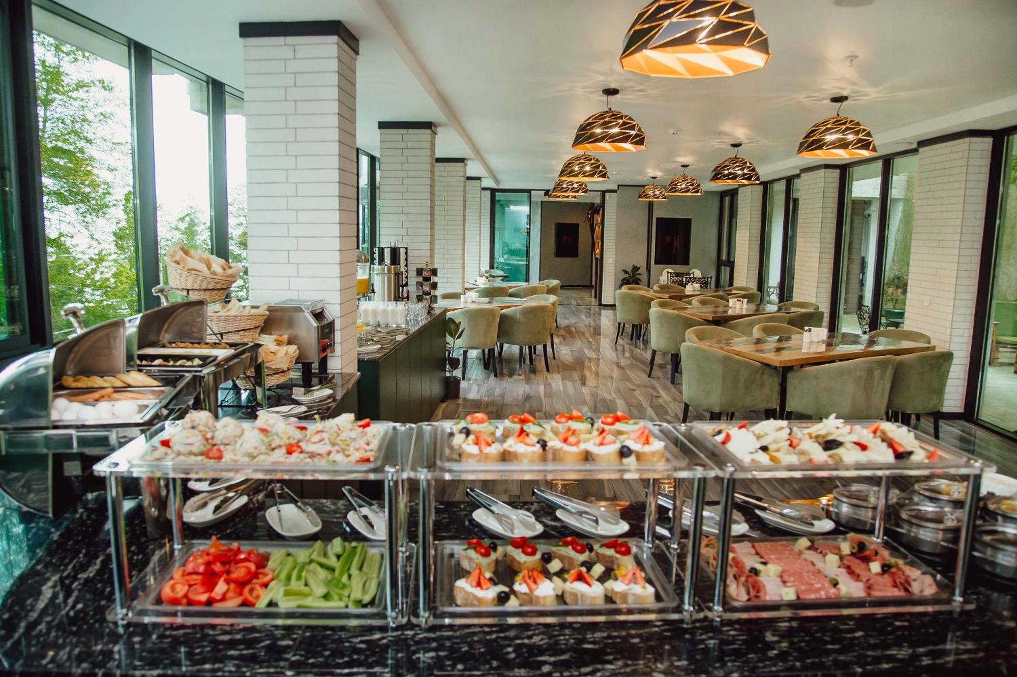 Capo Verde Hotel Batumi Zewnętrze zdjęcie