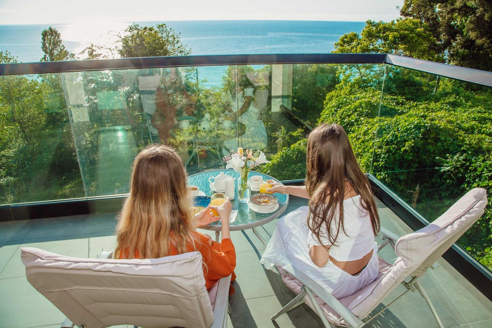 Capo Verde Hotel Batumi Zewnętrze zdjęcie