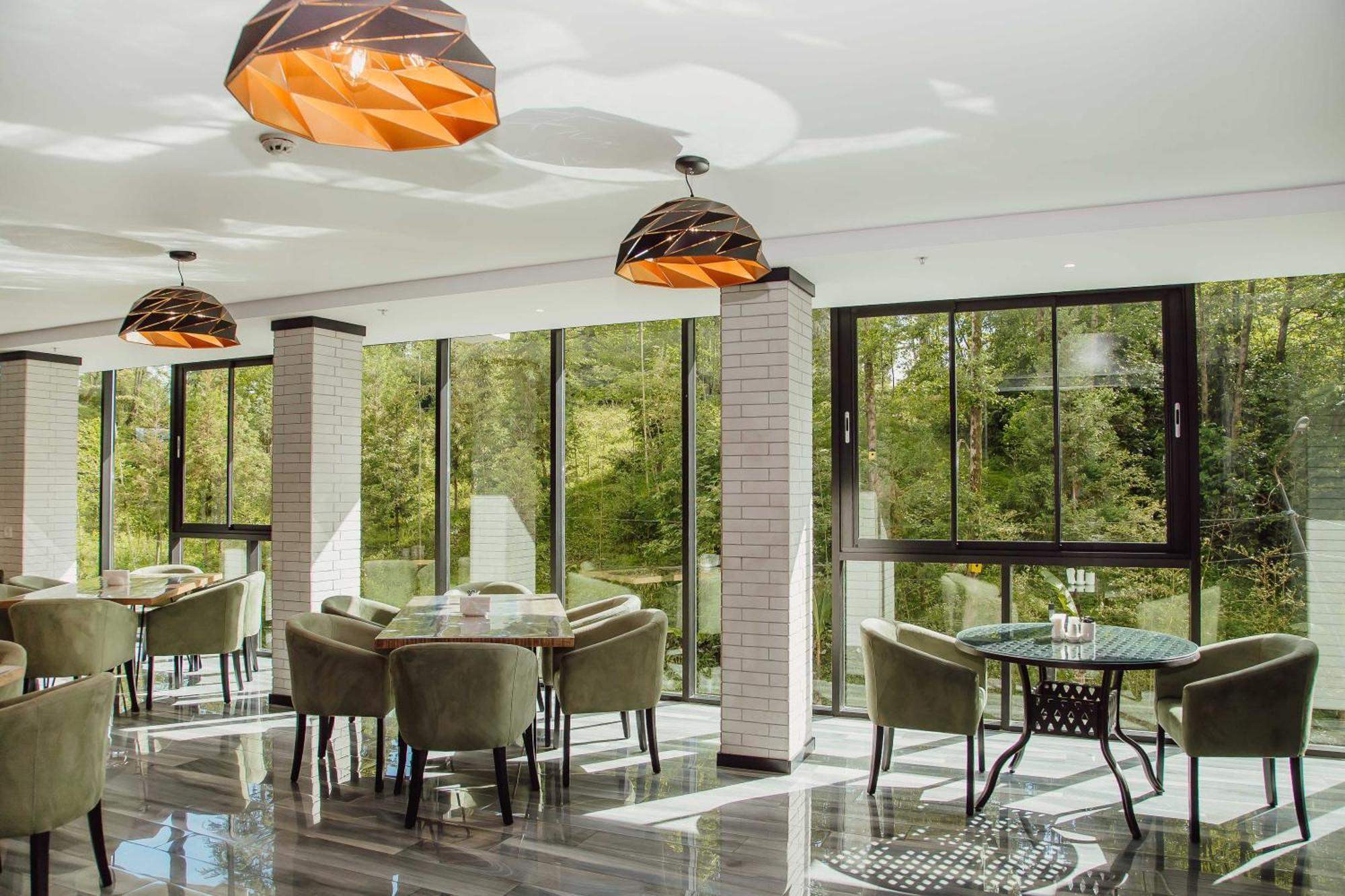 Capo Verde Hotel Batumi Zewnętrze zdjęcie